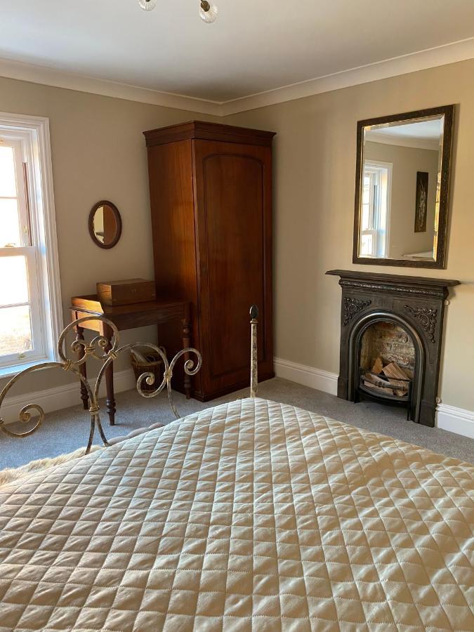 קרנבורן 7 Salisbury Street B&B מראה חיצוני תמונה